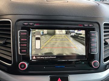Volkswagen Sharan Highline*AHK*Klima*7-Sitzer*Navi*Bi-Xenon