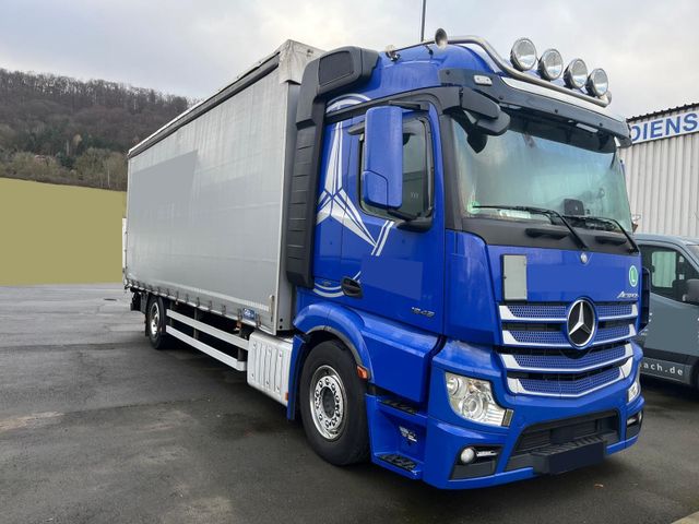 Mercedes-Benz 1845 LL Schiebedach 2xBett Retarder LBW 1,5t