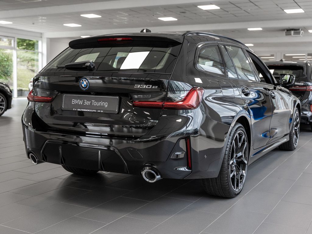 BMW 330 - Bild 2
