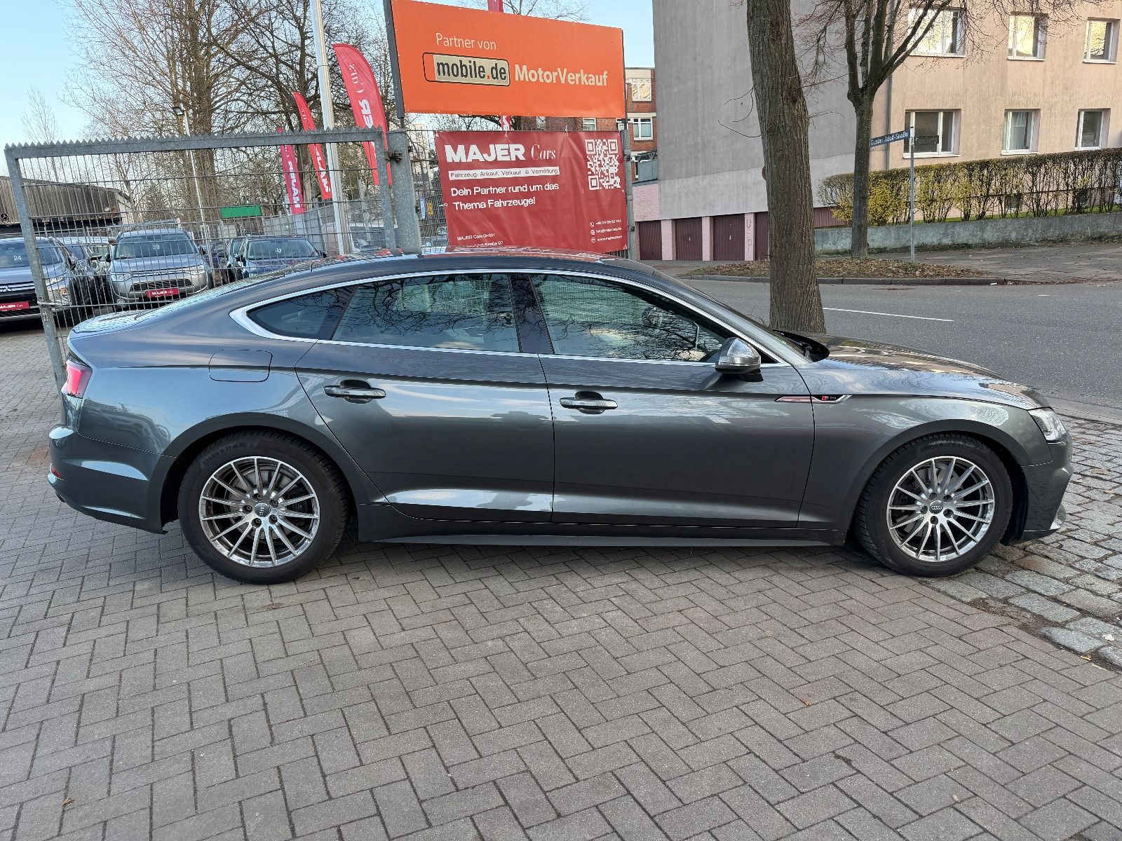 Fahrzeugabbildung Audi A5 Sportback 35 TFSI S-LINE*LED*TEMPO*KAMERA*PDC