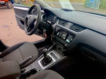 Skoda Octavia - 11
