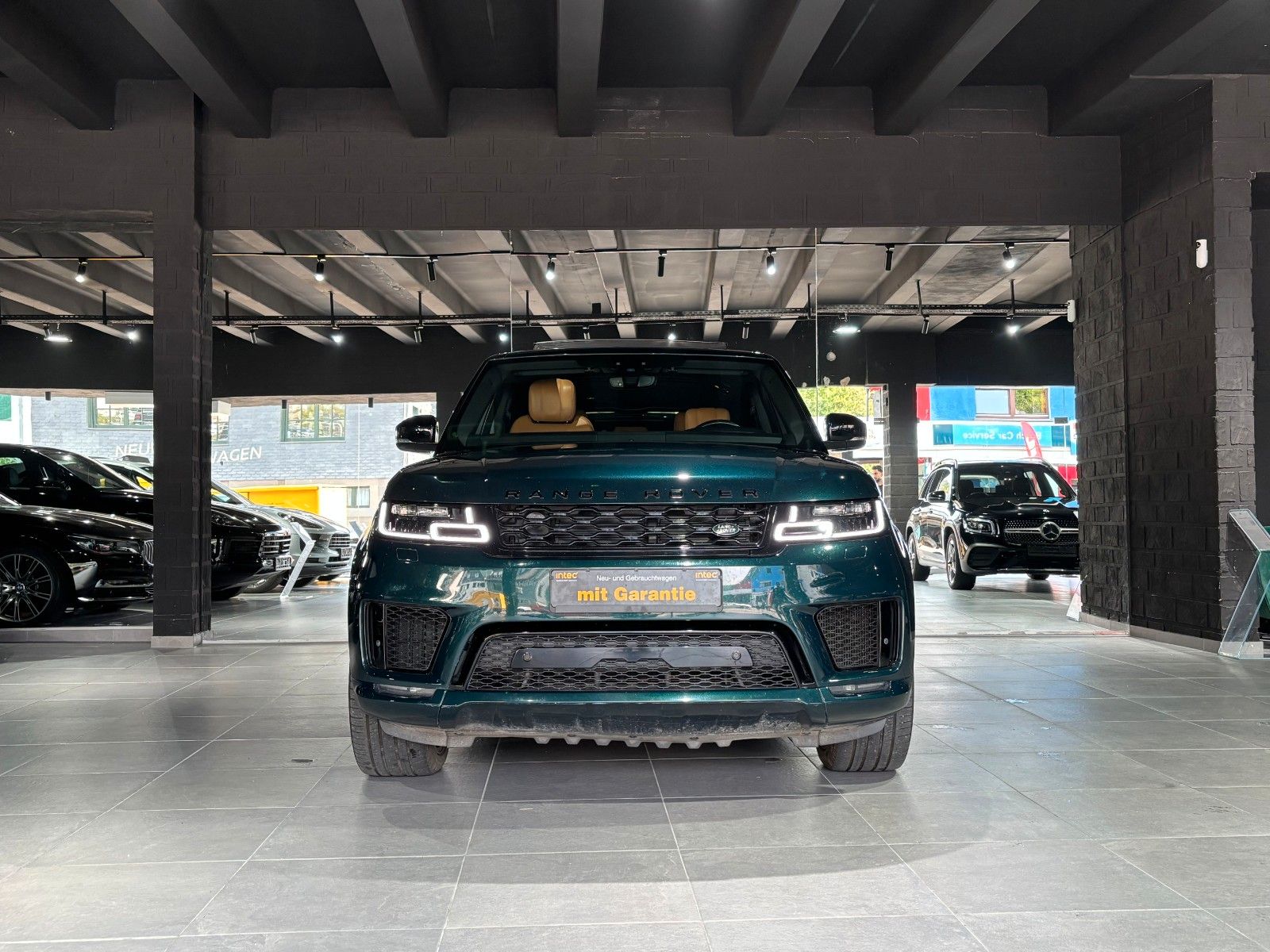 Fahrzeugabbildung Land Rover Range Rover Sport D350 /PANO/MERIDIAN/KEYLESS