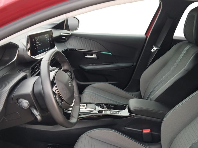 Peugeot 208 e- Allure Elektromotor 136 e- Kam.+KeyLess