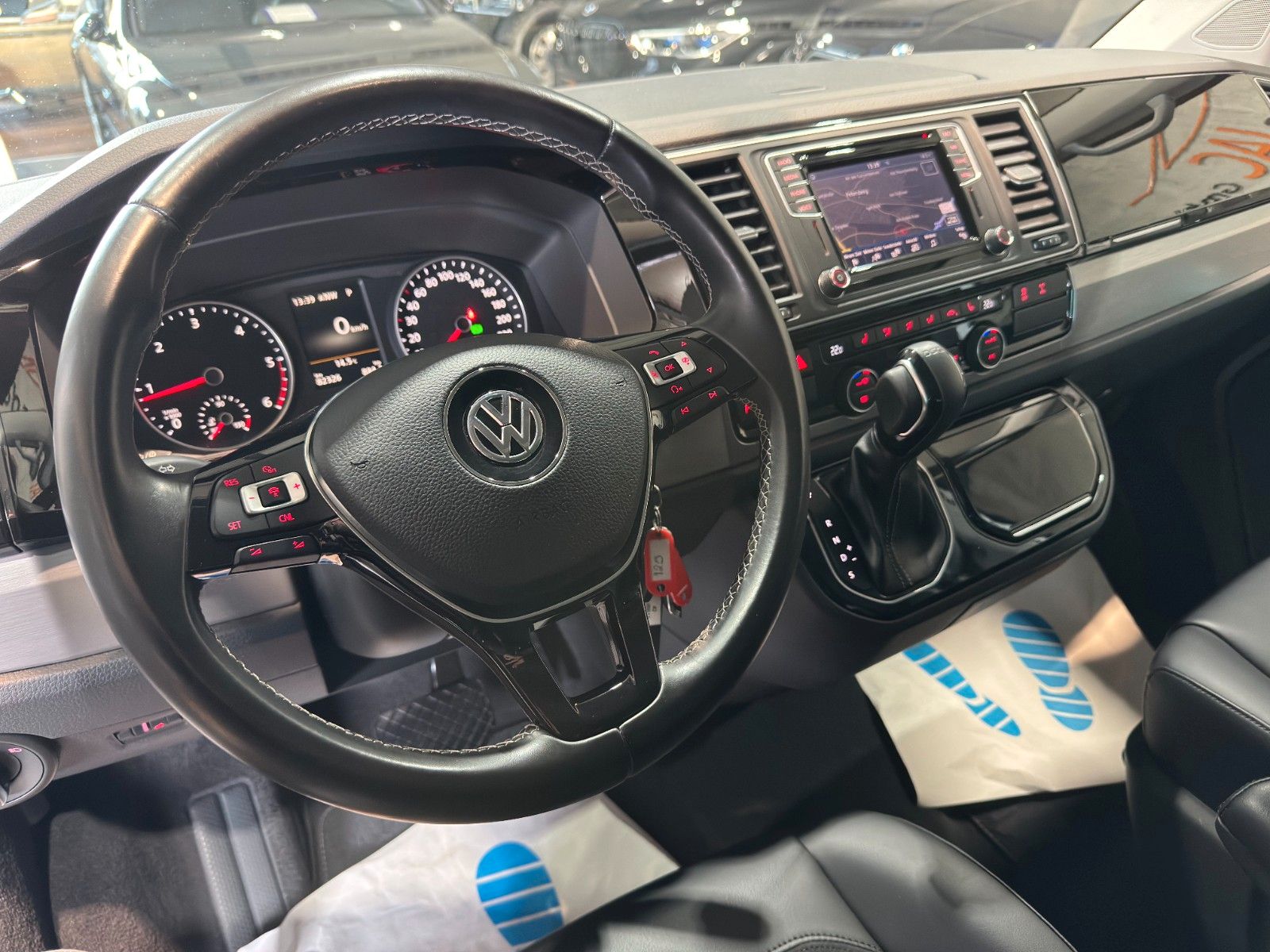 Volkswagen T6 Multivan/Generation Six/4Motion/STHZ/BULLI foto 9