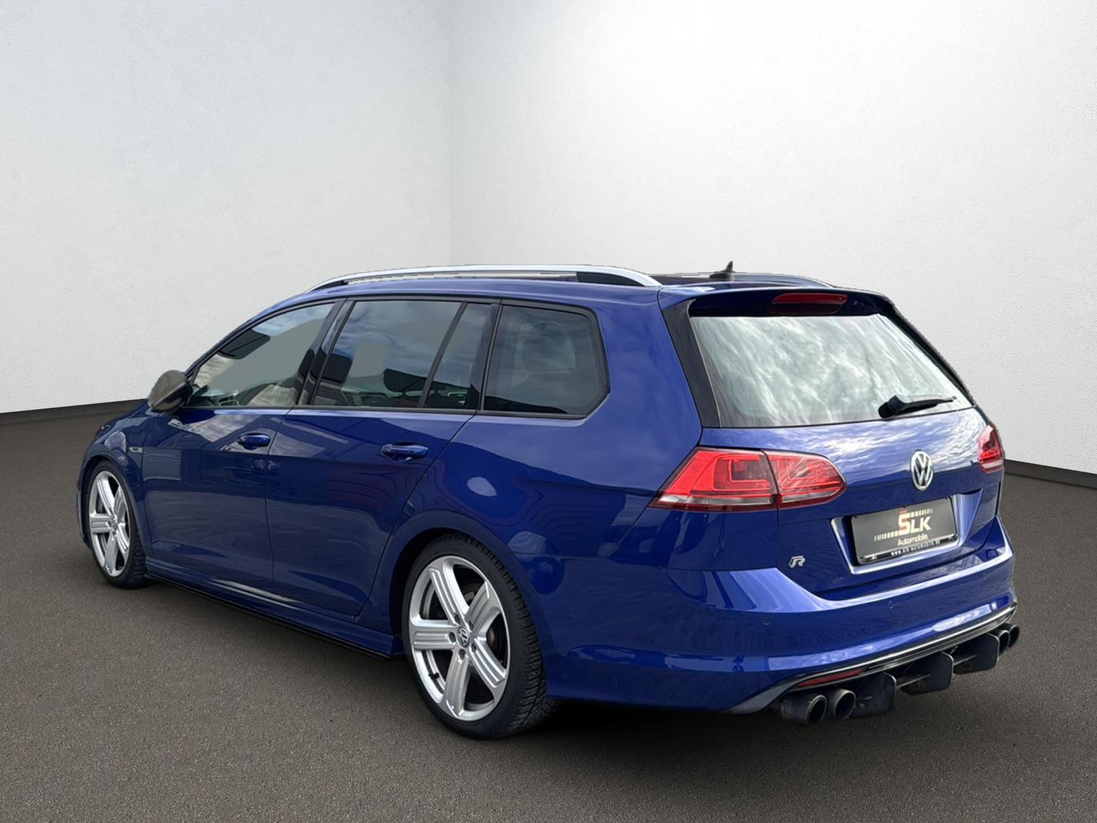 Volkswagen Golf VII R SW 300 ch 4Motion DSG • Toit pano • Dynaudio • ACC • DCC • Caméra • Cuir
