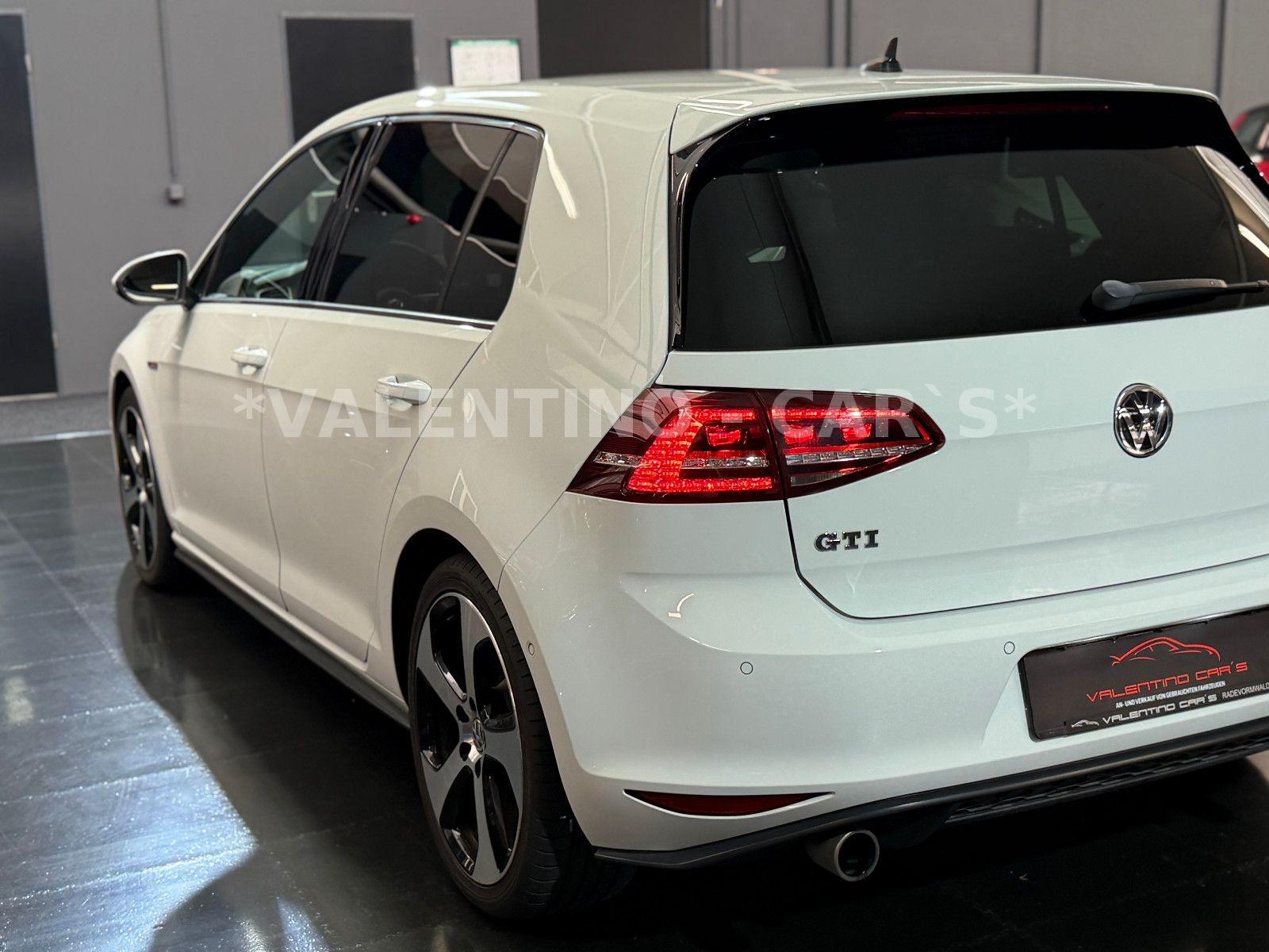 Volkswagen Golf VII Lim. GTI Navi/Temp/Parklenk/Shz/BiXen