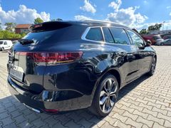 Fahrzeugabbildung Megane Grandtour Intens 1.5 BLUE dCi Winterpaket