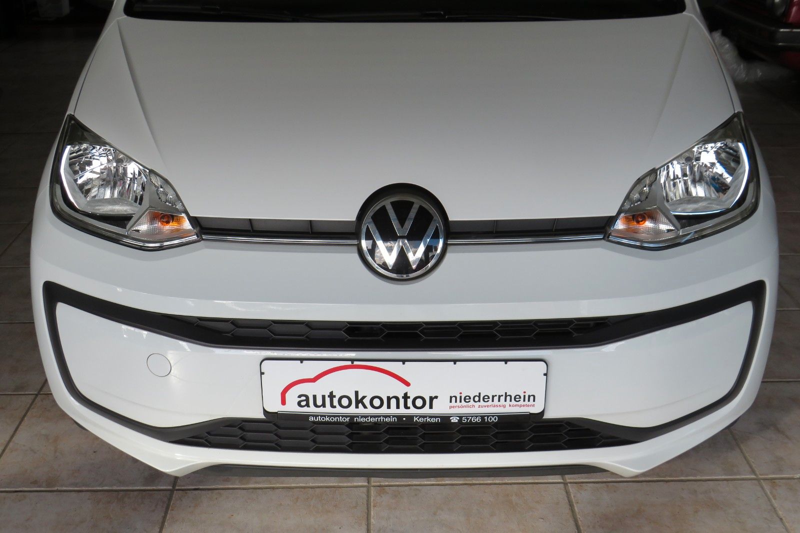 Fahrzeugabbildung Volkswagen up! GRA KLIMA PDC NOTBREMS APP-CONNECT 1.HD