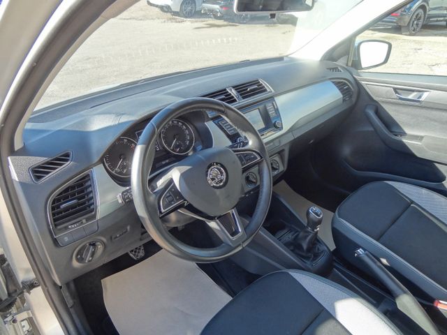 Fahrzeugabbildung Skoda Fabia Combi Ambition/65TKM/1.Hd/PDC/Klima