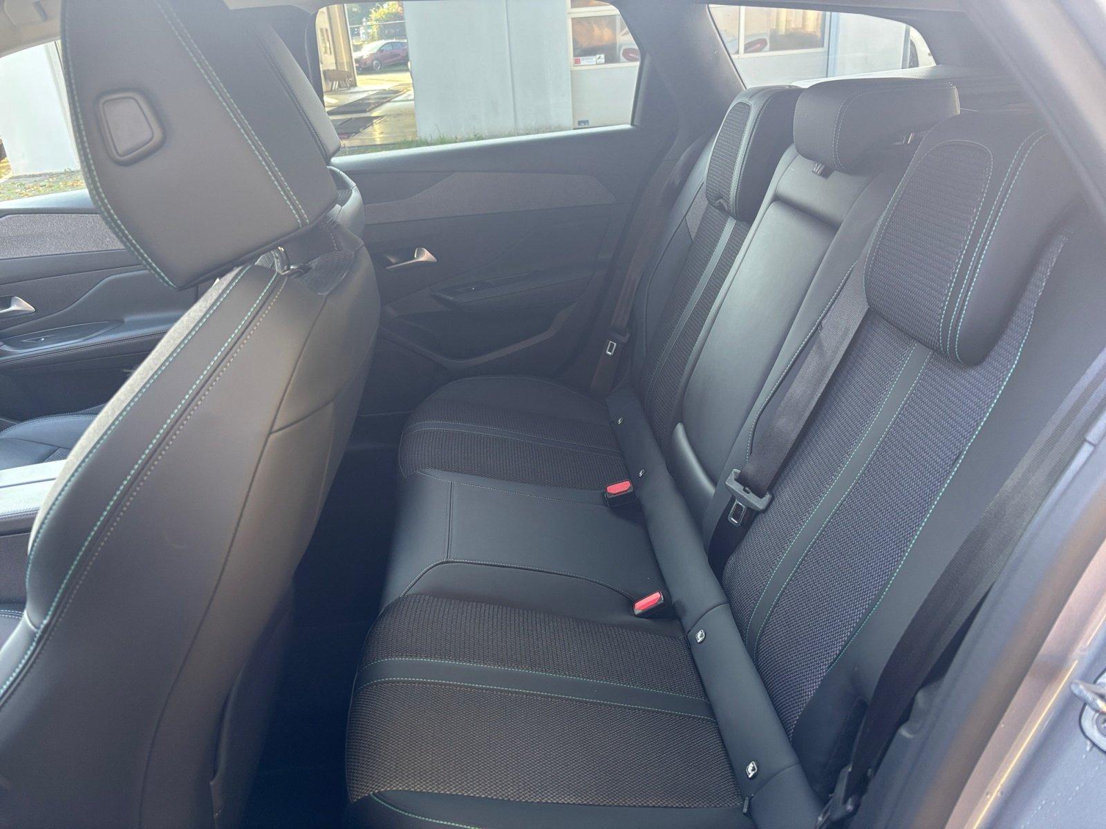 Peugeot 308 SW 1.2 PureTech 130 Allure Autom ACC+LED+Nav