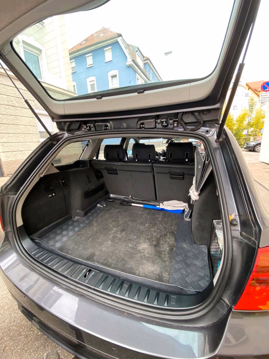 BMW 320 2008 — photo 14