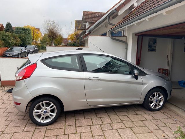 Ford Fiesta+3-Türer+1.0+SYNC+Edition