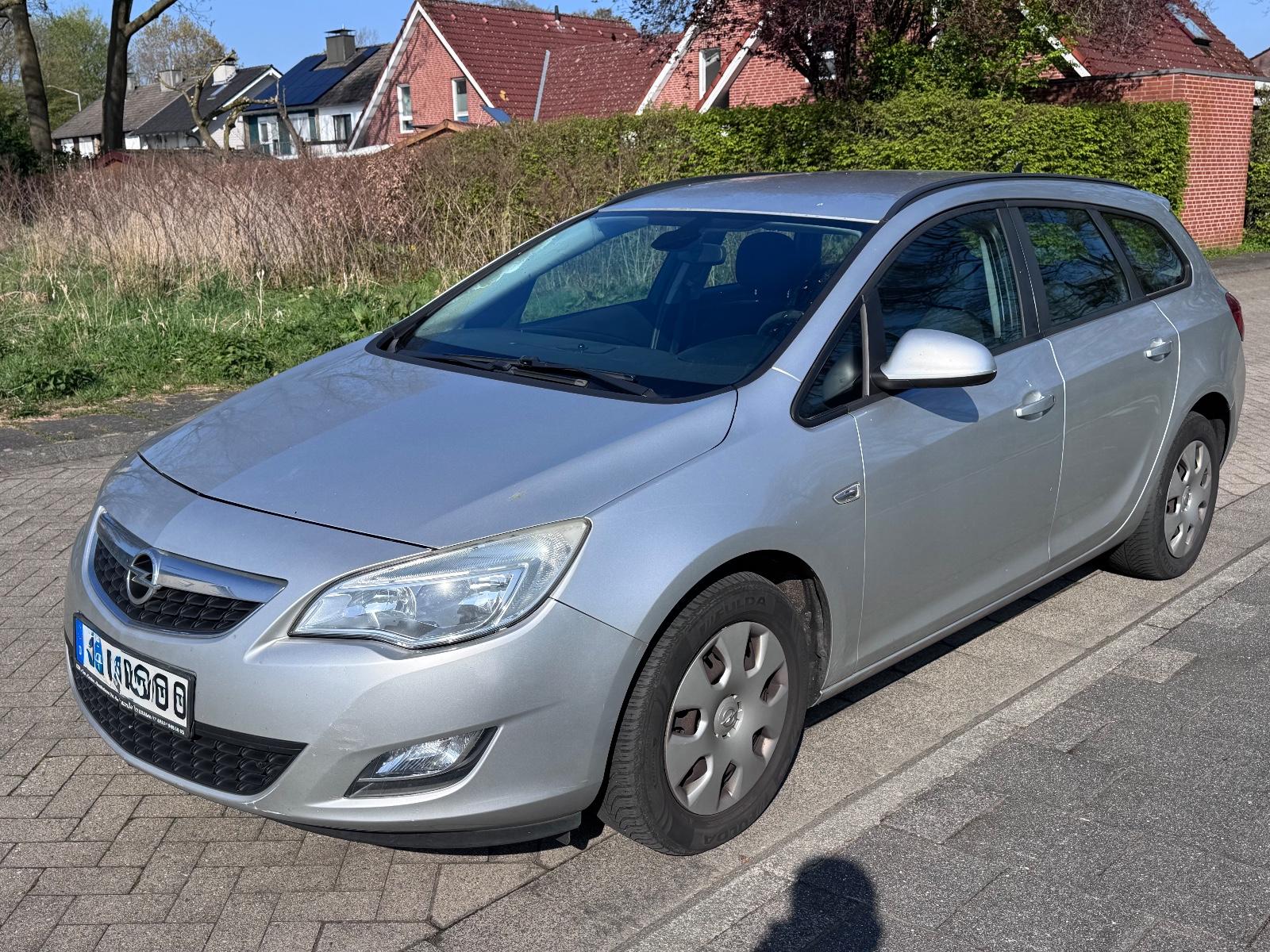 Opel Astra J Sports Tourer Selection