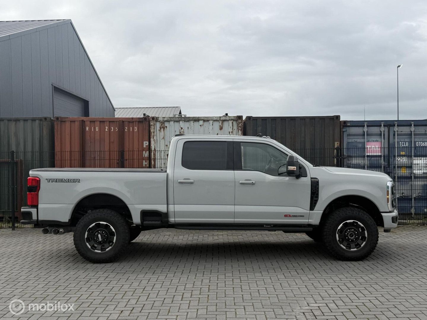 Ford F 250 USA 6.7 V8 Platinum Tremor imagem 3