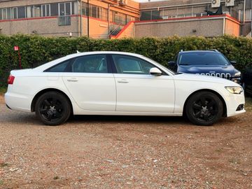 Audi A6 - 4