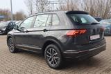 Volkswagen Tiguan Life DSG LED Navi DAB ACC PDC Kamera - Volkswagen Tiguan mit Hybrid-Antrieb: Geländewagen