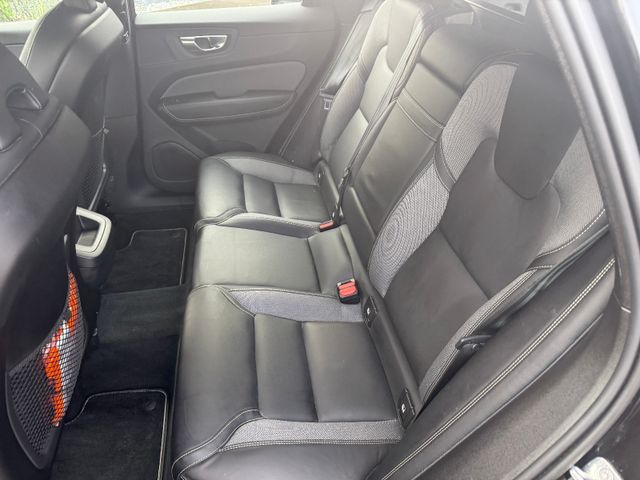 Volvo XC60 R Design Volvo XC60 R Design