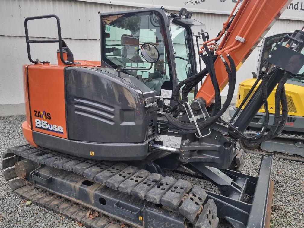 Hitachi ZX85USB-6Pads