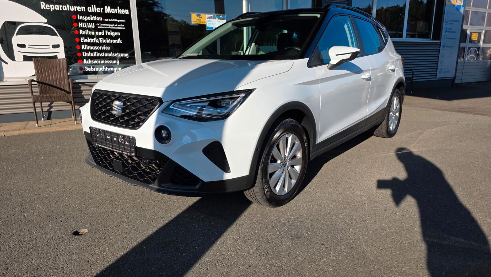 Seat Arona Style 2 Hand Scheckheftgepflegt