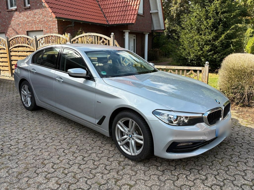 Image of BMW 520