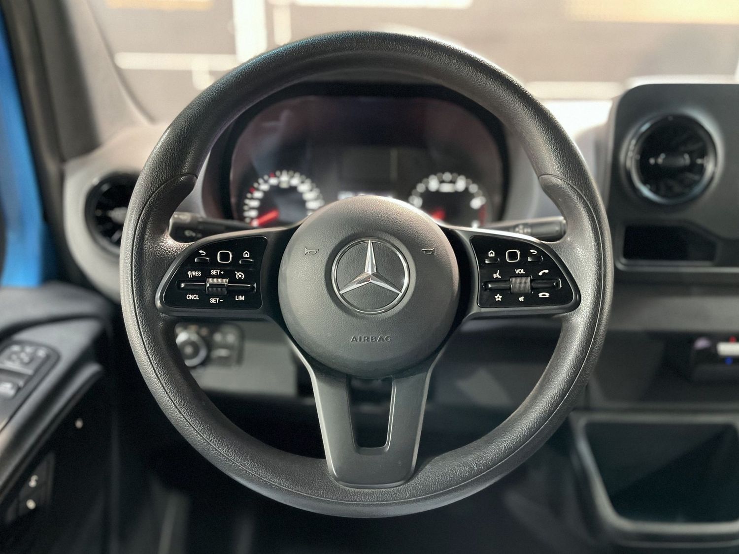 Fahrzeugabbildung Mercedes-Benz Sprinter 317CDI Maxi L4/H3 9G #LED#Kamera#Klima