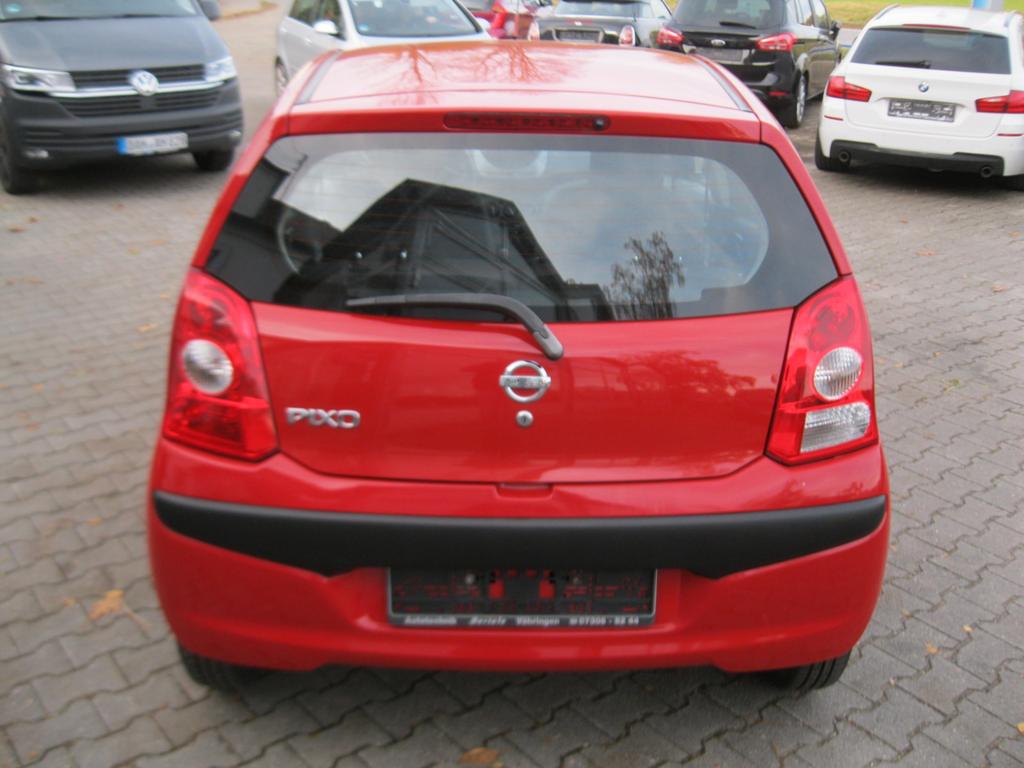 Nissan Pixo