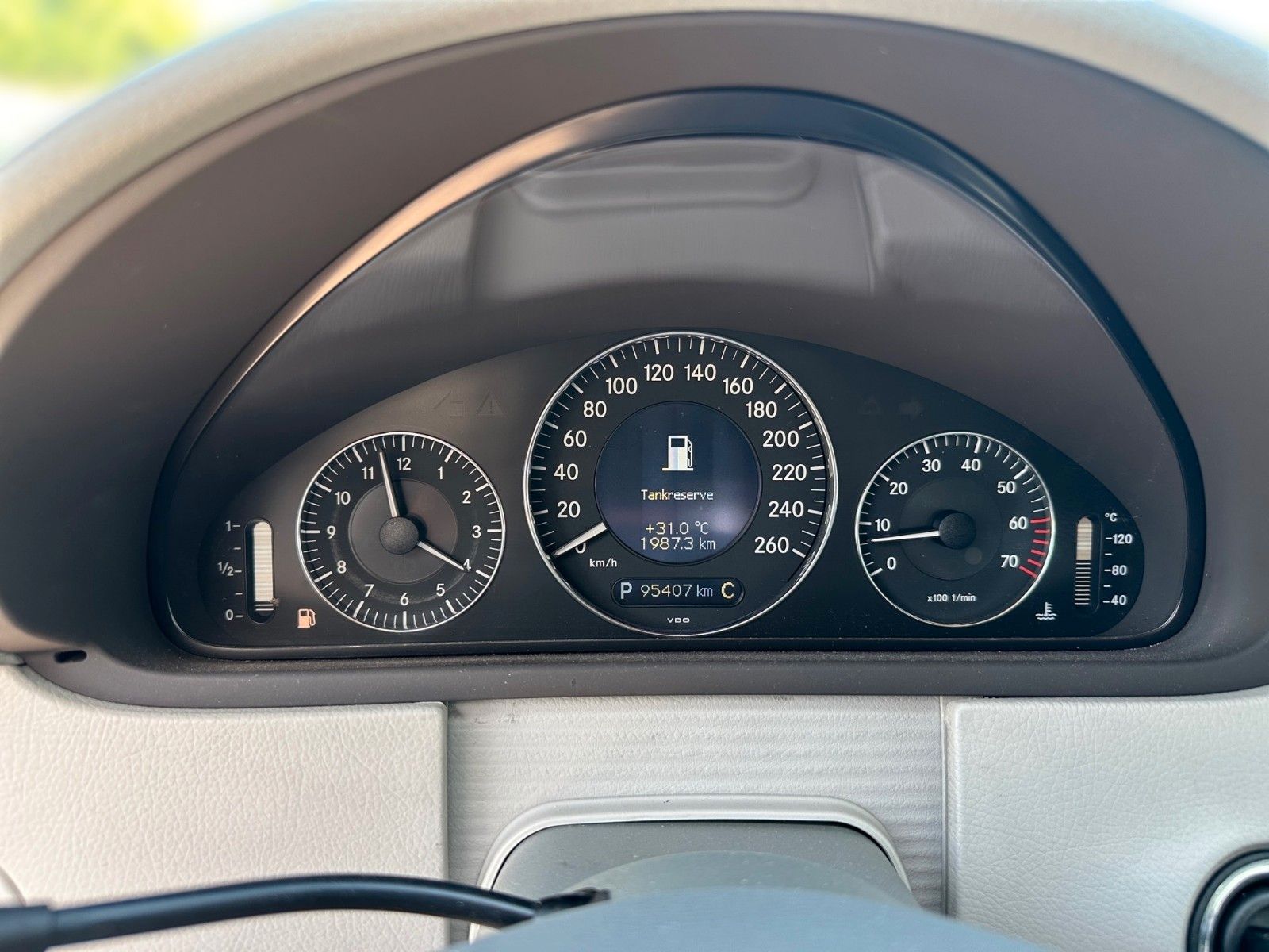 Mercedes-Benz CLK 500 AVANTGARDE – Bild 12