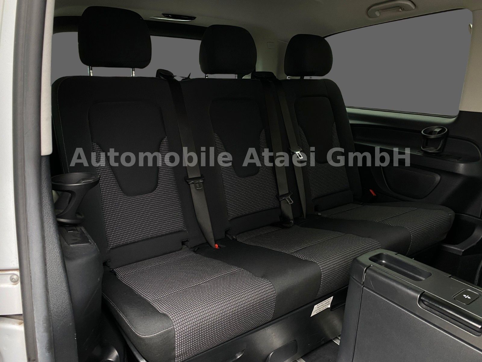 Fahrzeugabbildung Mercedes-Benz Vito Lang 116 CDI *Edition* TISCH+DREHSITZE 7963