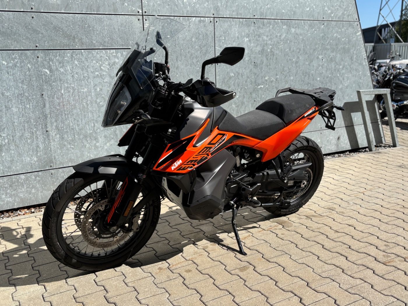 Fahrzeugabbildung KTM 890 Adventure