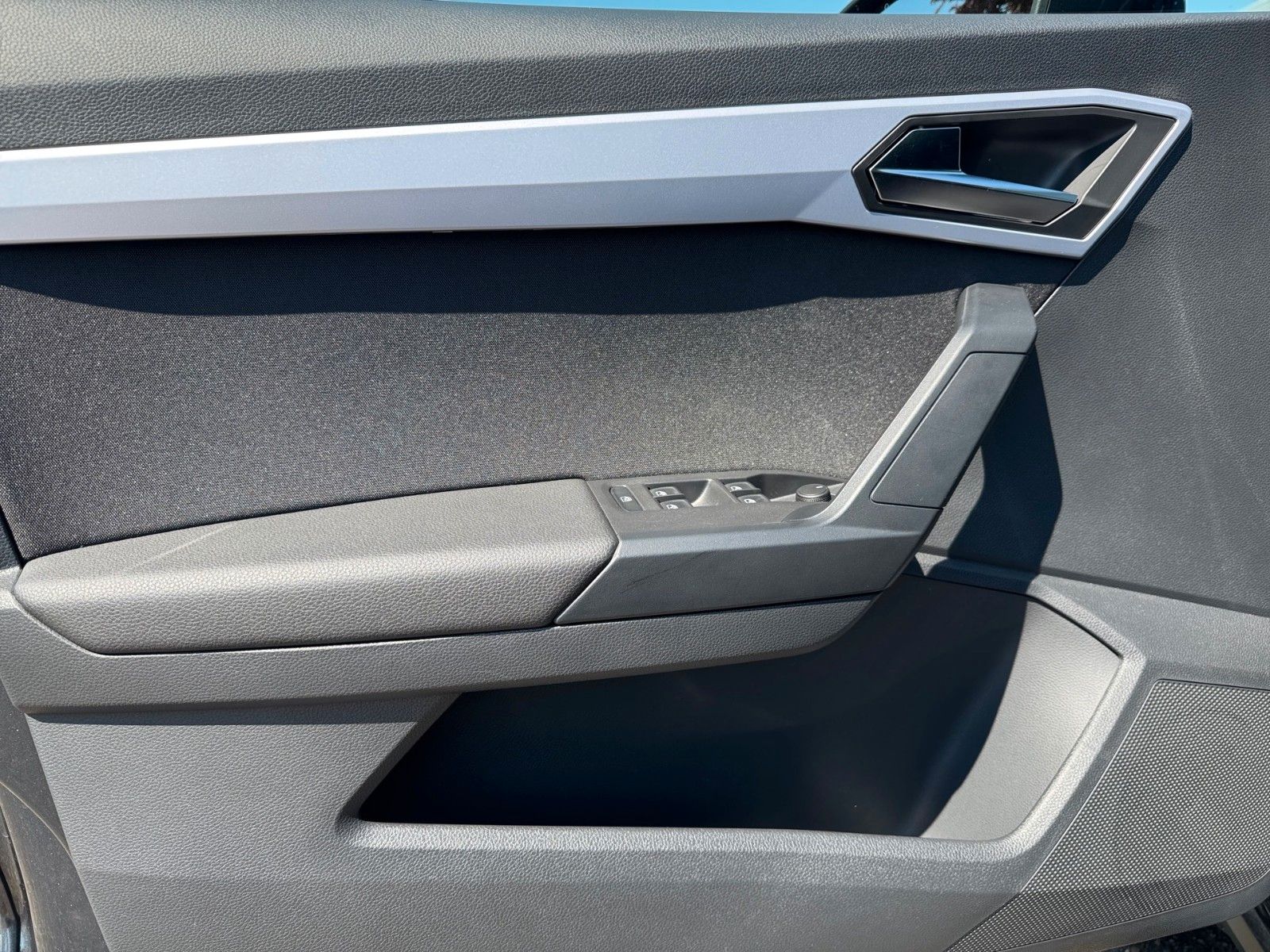 Fahrzeugabbildung SEAT Arona FR-Line 1.0 TSI