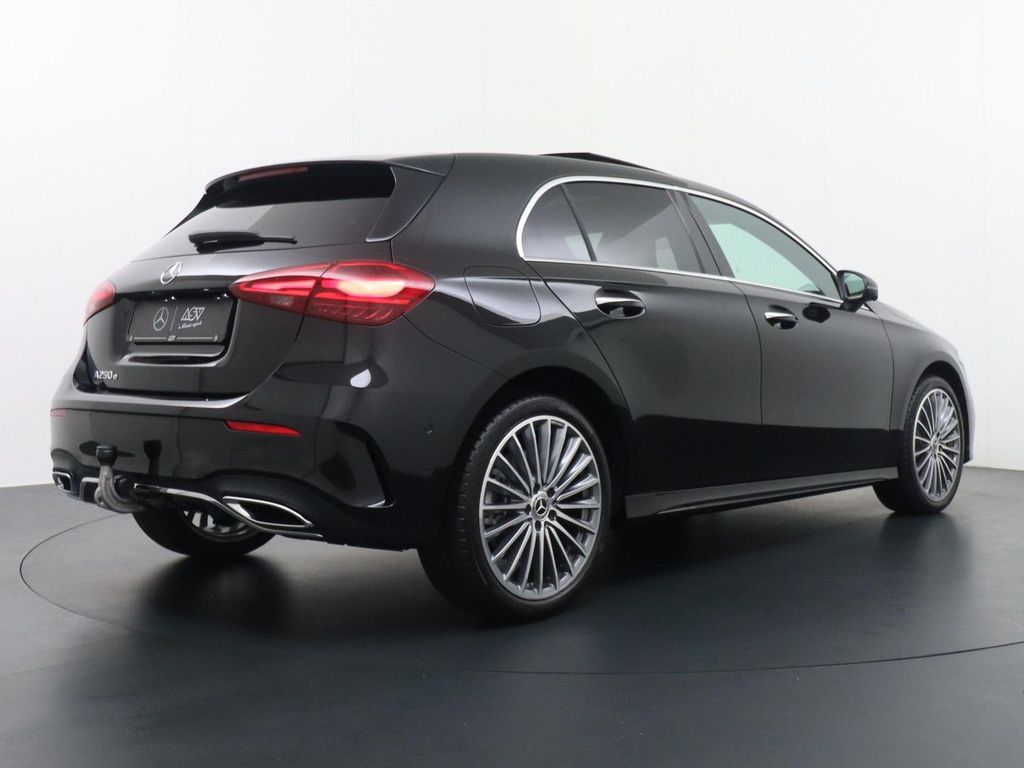 Mercedes-Benz A 250 e Star Edition AMG Line Plus | Panorama -
