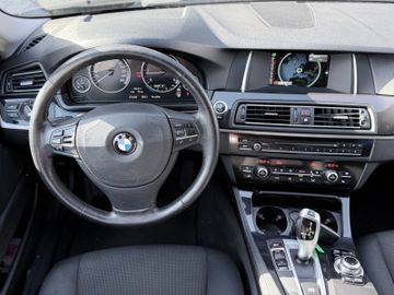 BMW 520 - 11
