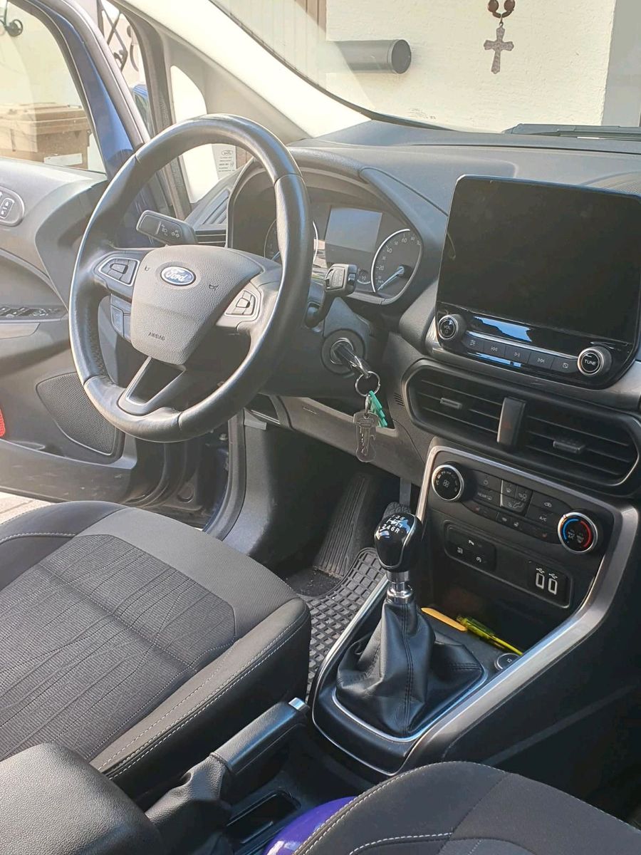 FORD EcoSport