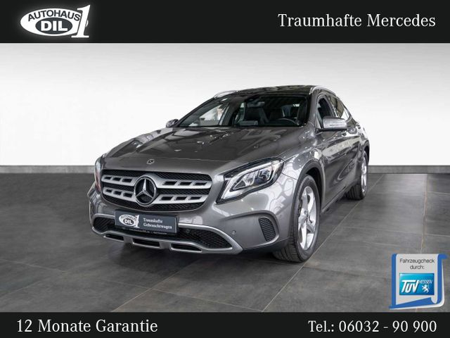 Mercedes-Benz GLA 180  Urban *PANO*SHZ*PDC*