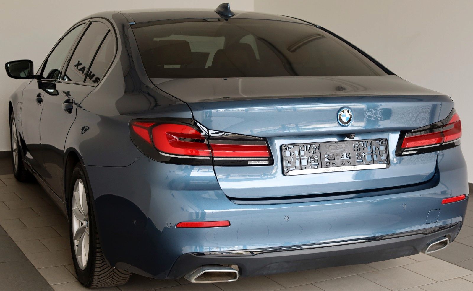 Fahrzeugabbildung BMW 530 e Lim.,Leder,Navi,LED,SH,H&K,Schiebedach