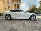 Tesla Model S 75D weiß - Tesla Model S: 75d