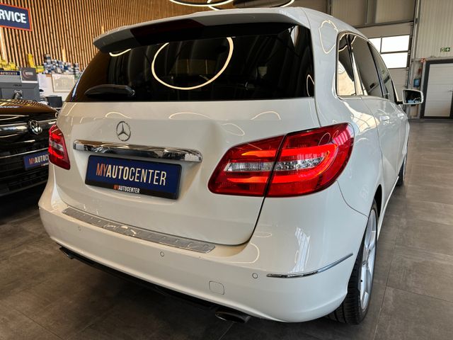 Mercedes-Benz B 180 *KLIMA*SZHZ*LEDER*NAV*PDC*SPUR*TOTWINKEL