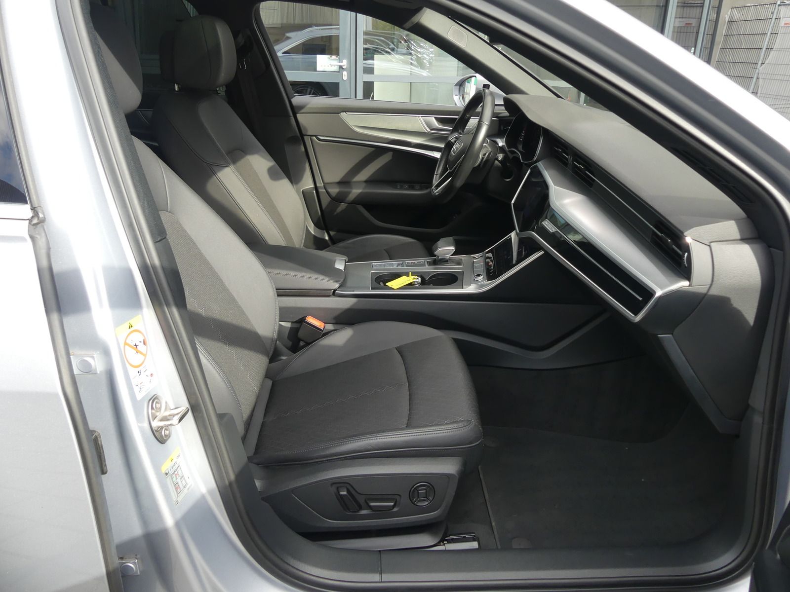 Audi A6 Avant 40 TDI quattro MATRIX AHK HEADUP STHZ foto 4