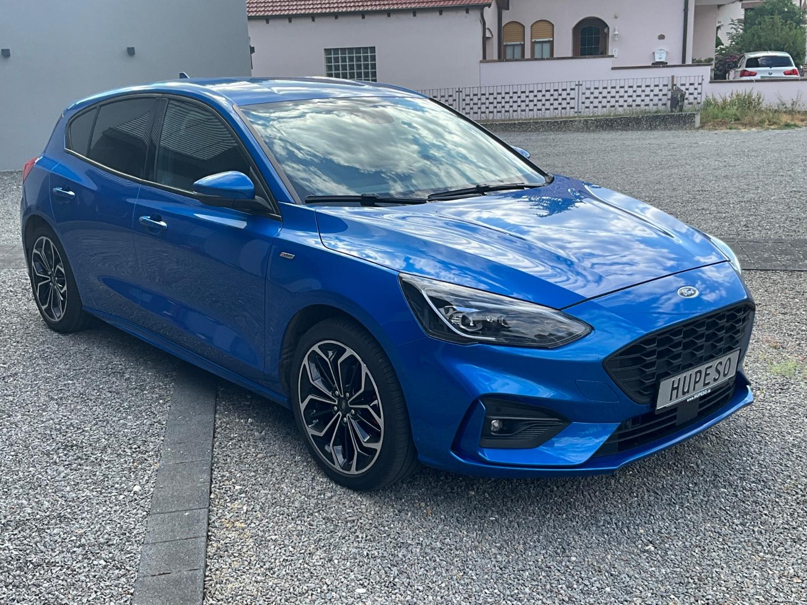 Ford Focus Lim. ST-Line X 1Hd LED Navi Kamera