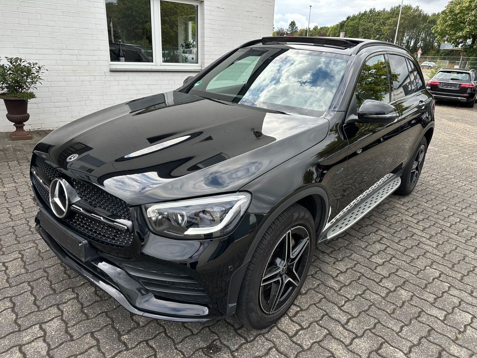 Mercedes-Benz GLC 300 de AMG Line Pano KeyGo Kamera Memory
