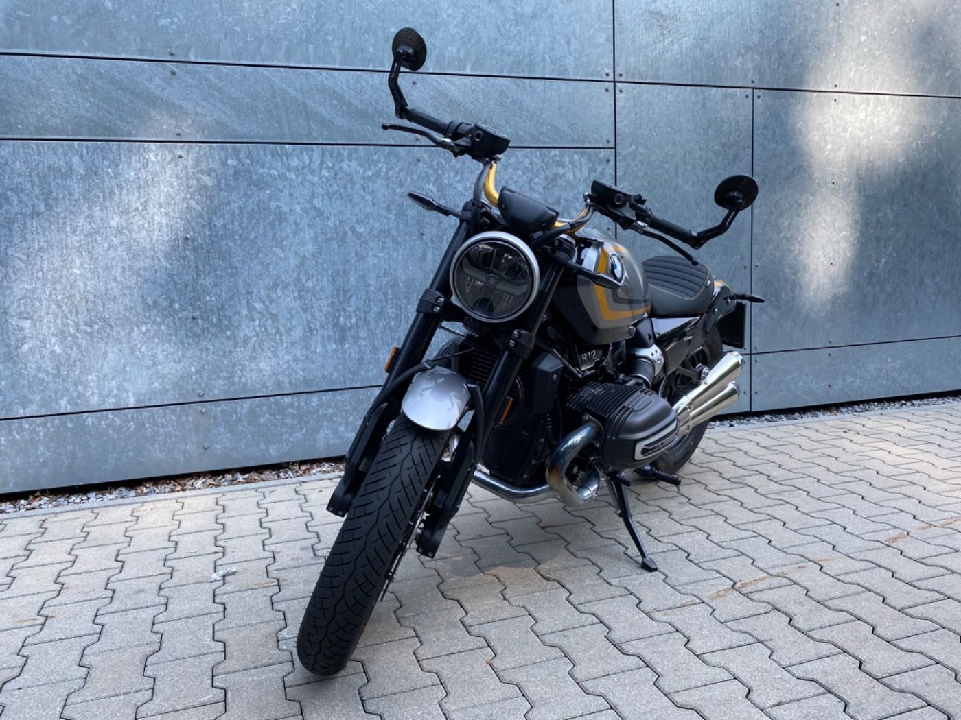 Fahrzeugabbildung BMW R 12 Option 719