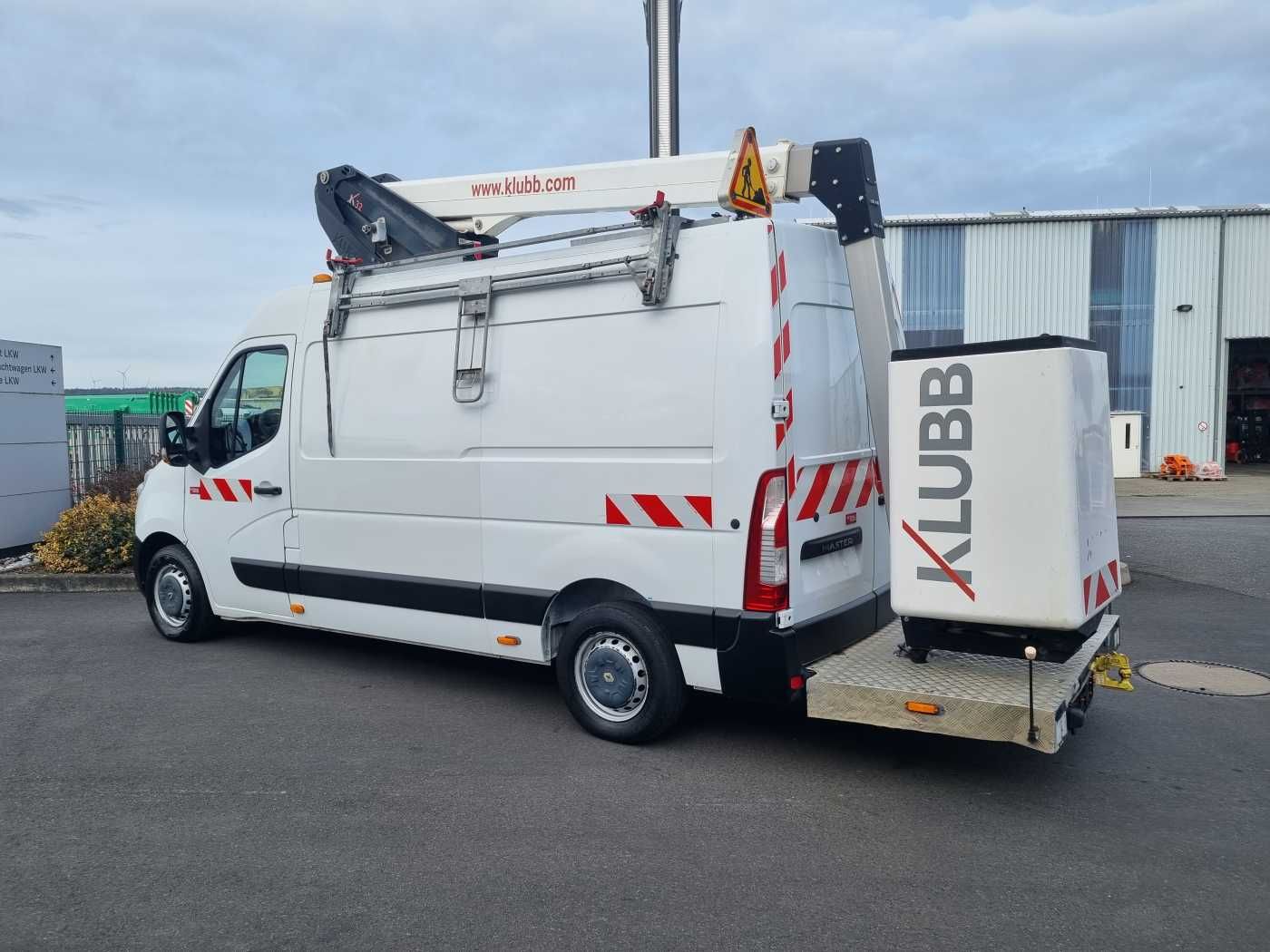 Fahrzeugabbildung Renault Master 2.3 dCi / KLUBB K32, 12,5m