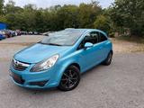 Opel Corsa 1.2-Neuer Tüv - Opel Corsa aus 2010: 1.2