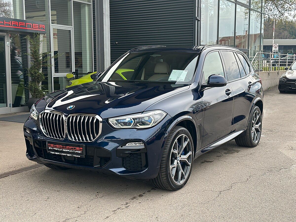 BMW X5 xDrive45e PHEV M-Paket Aut. / AHK / Pano /...