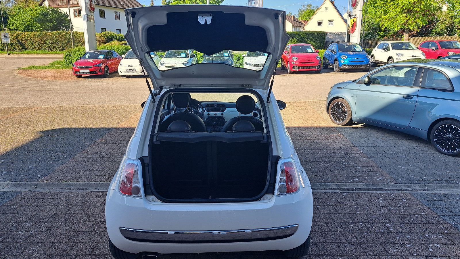 Fahrzeugabbildung Fiat 500 Lounge