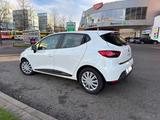 Renault  Clio 1.2 Sehr gepflegt, TÜV Neu, Bremsen neu - Renault Clio von privat