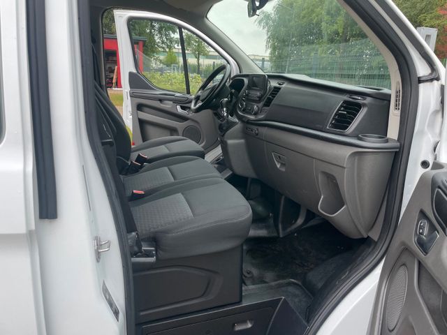 Fahrzeugabbildung Ford Transit Custom Kombi 320 L2 Trend(9Sitze/Hecktür