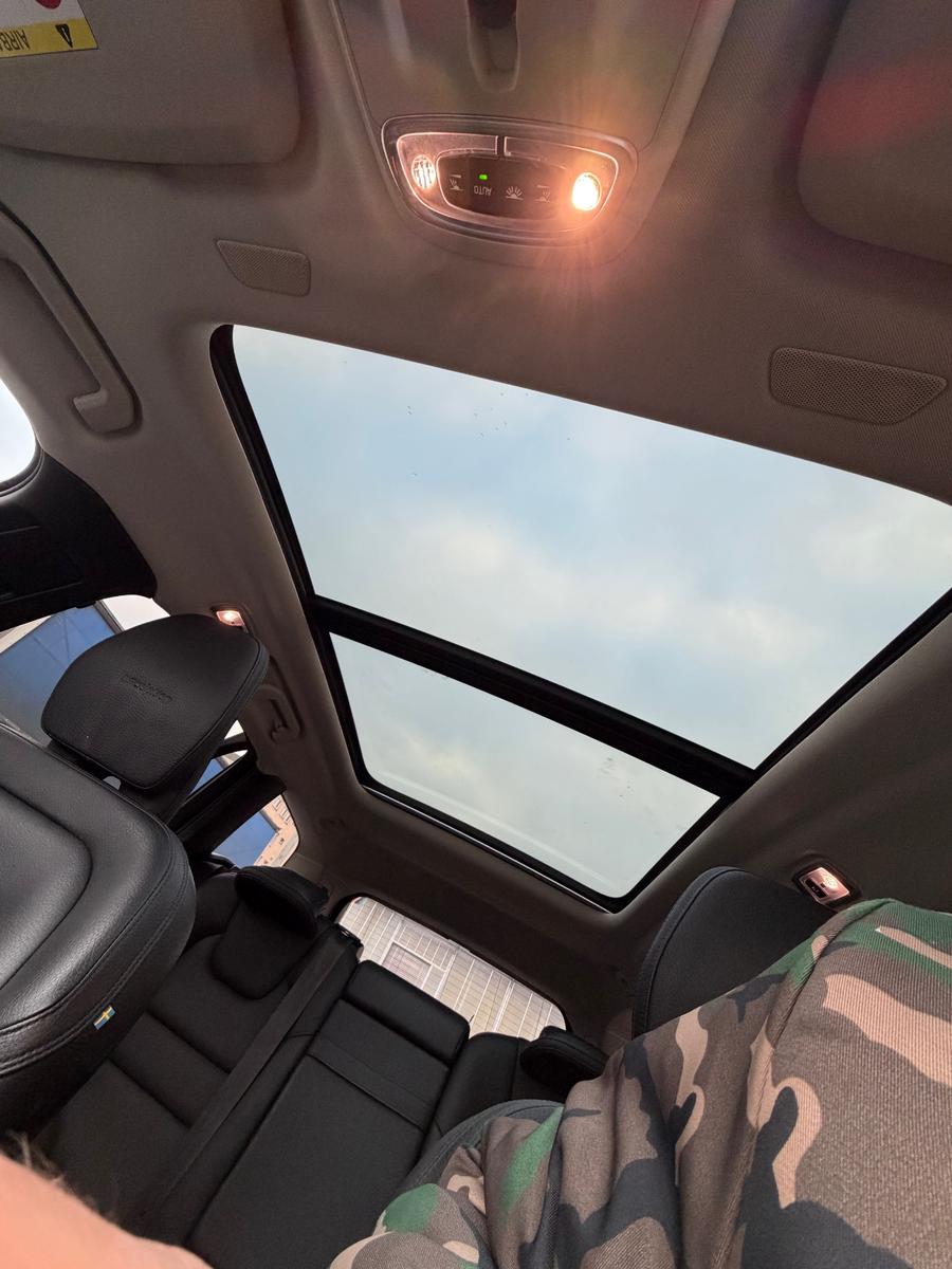 Volvo V60 T5 Inscription - PANO+RADAR+HUD+CAM