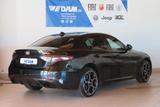 Alfa Romeo Giulia Competizione Q4 280PS - Alfa Romeo Giulia: Competizione