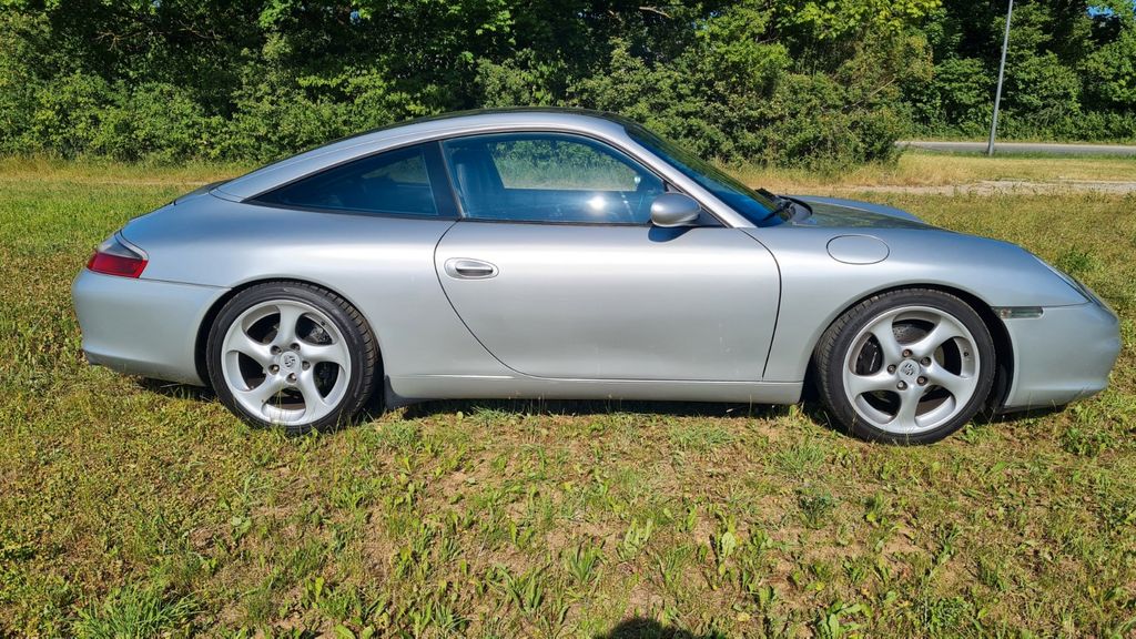 Porsche 996